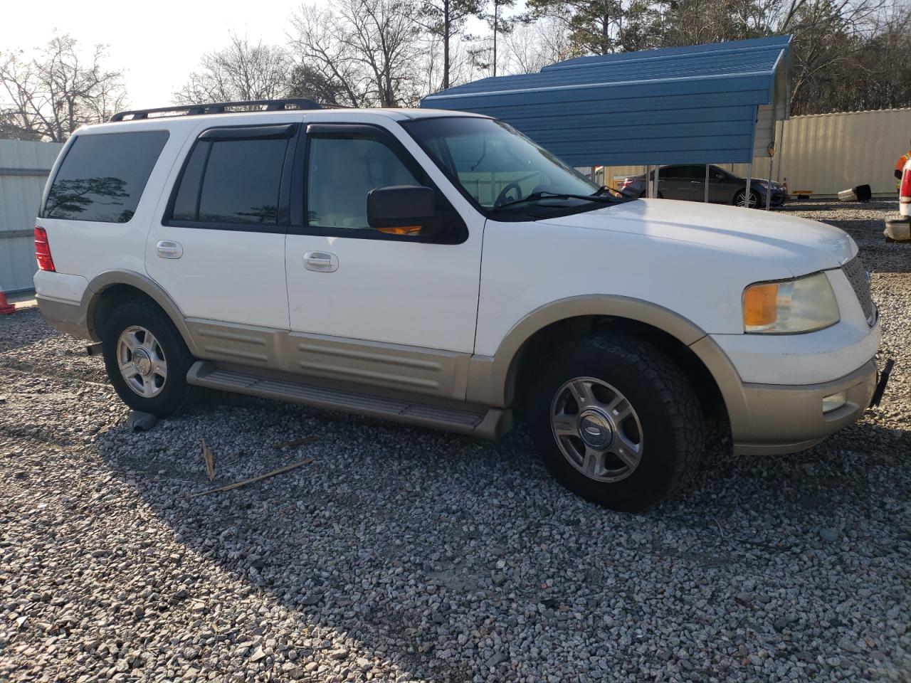 2006 Ford Expedition VIN 1FMPU17586LA98112 Copart auction photo, minor dent/scratches damage thumbnail 4