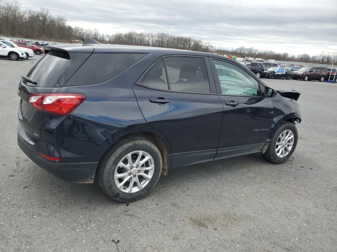 2020 Chevrolet Equinox VIN 3GNAXSEV5LS539542 Copart auction photo, front end / minor dent/scratches damage thumbnail 3
