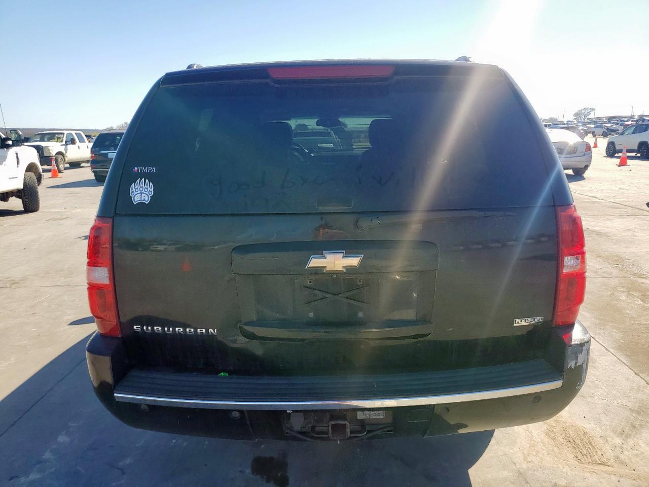 2009 Chevrolet Suburban VIN 1GNFC36099R206170 Copart auction photo, front end / side damage thumbnail 6