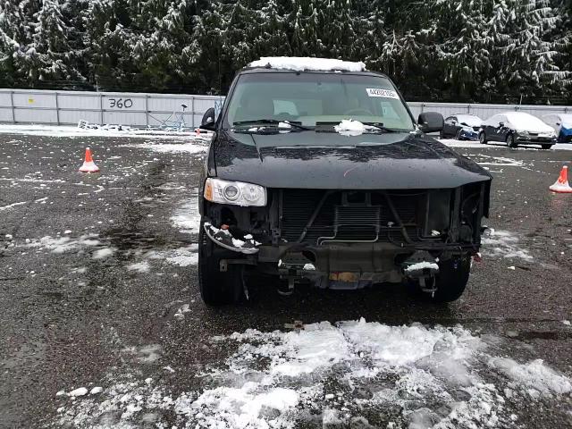 2003 GMC Yukon VIN 1GKEK63U43J280798 Copart auction photo, front end damage thumbnail 12