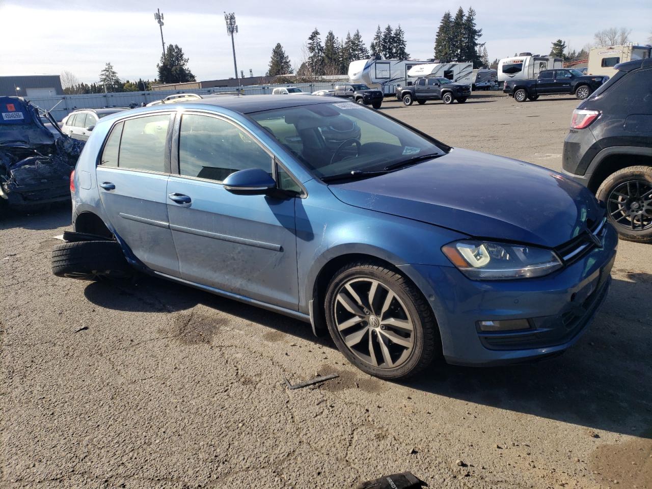 2016 Volkswagen Golf VIN 3VW217AUXGM022513 Copart auction photo, front end damage thumbnail 4