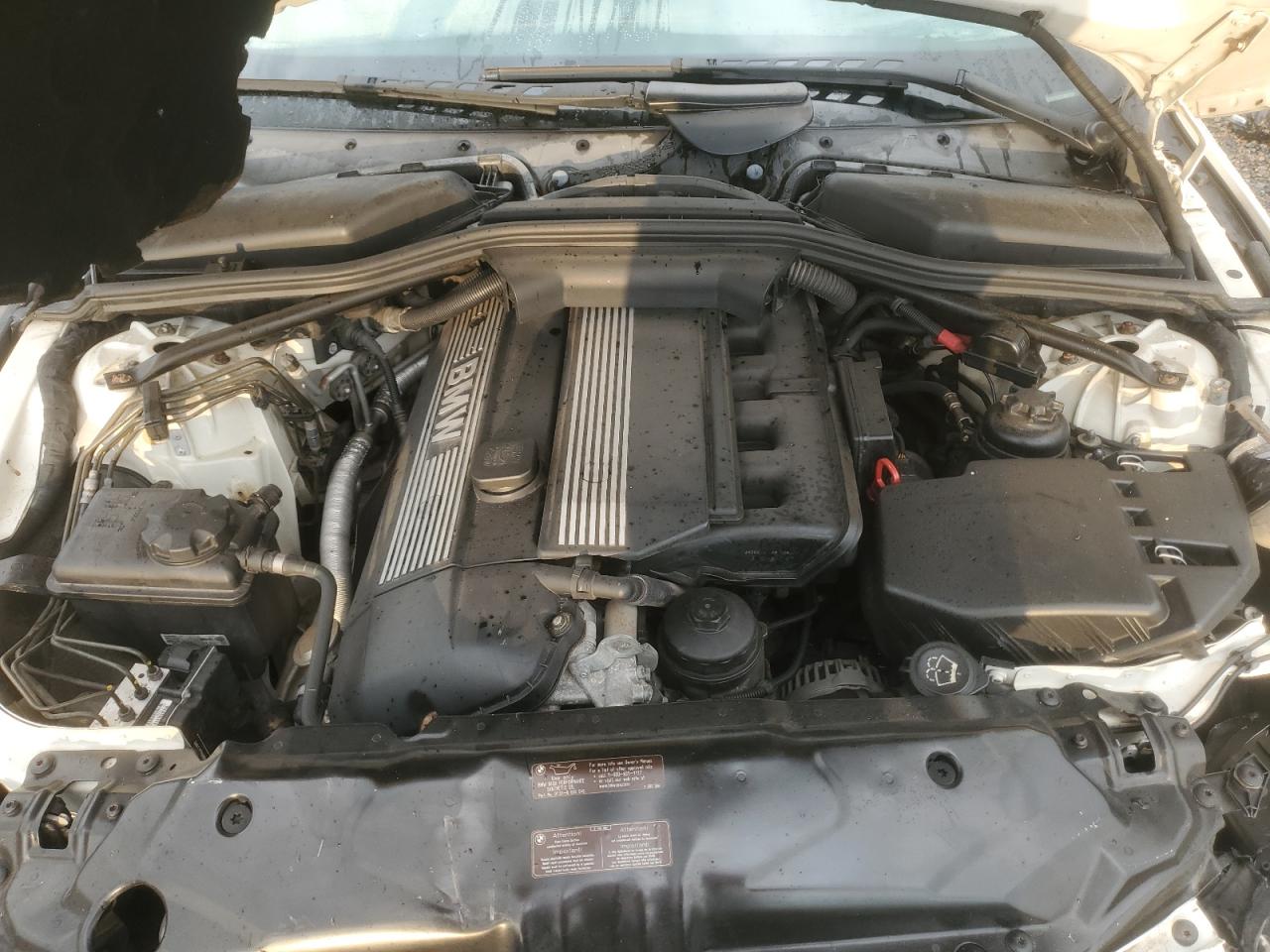 2004 BMW 5er VIN WBANA73544B812587 Copart auction photo, front end / side damage thumbnail 13