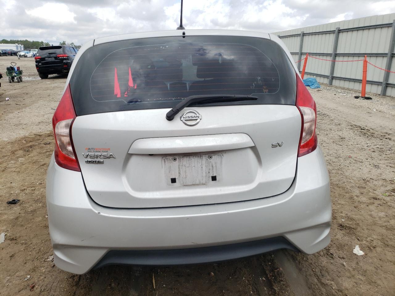 2018 Nissan Versa VIN 3N1CE2CP9JL358398 Copart auction photo, front end / side damage thumbnail 6