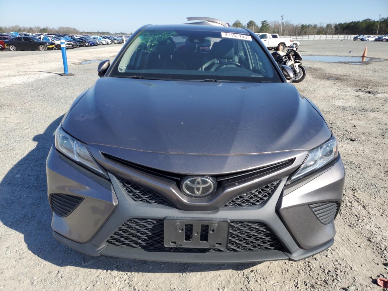 2018 Toyota Camry VIN 4T1B11HK2JU058599 Copart auction photo, rear end damage thumbnail 5