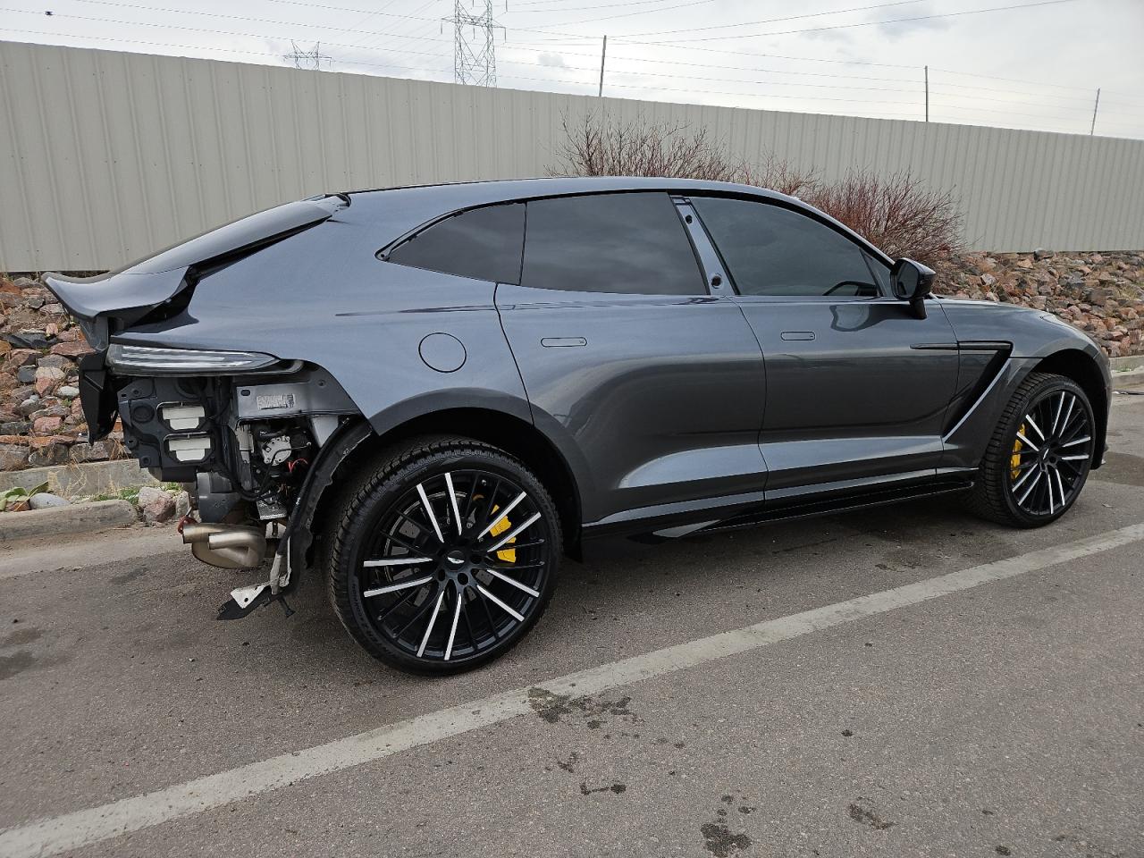 2023 Aston Martin Dbx VIN SD7VUJBW8PTV08579 Copart auction photo, rear end damage thumbnail 3