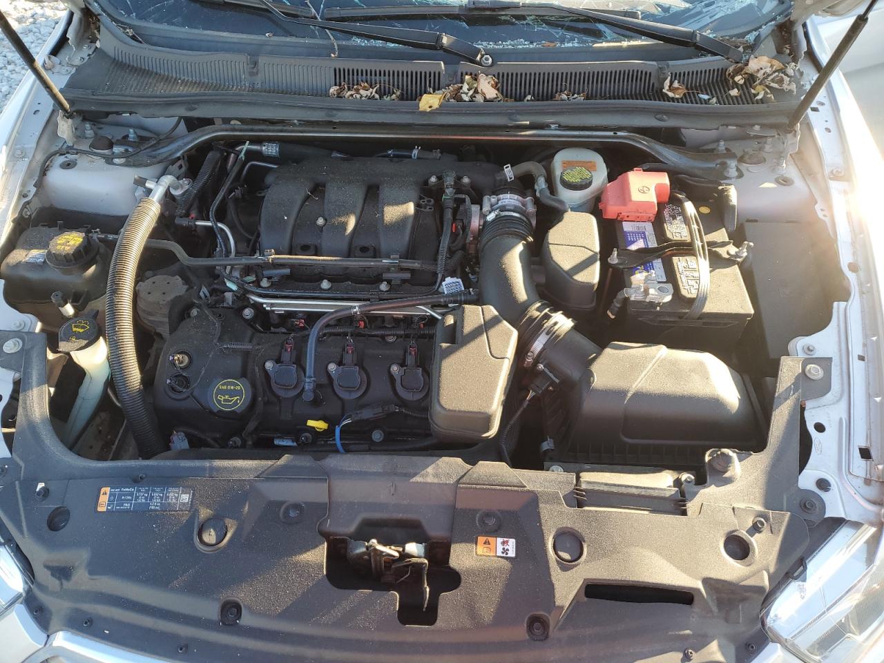 2015 Ford Taurus VIN 1FAHP2H88FG208976 Copart auction photo, top/roof damage thumbnail 11