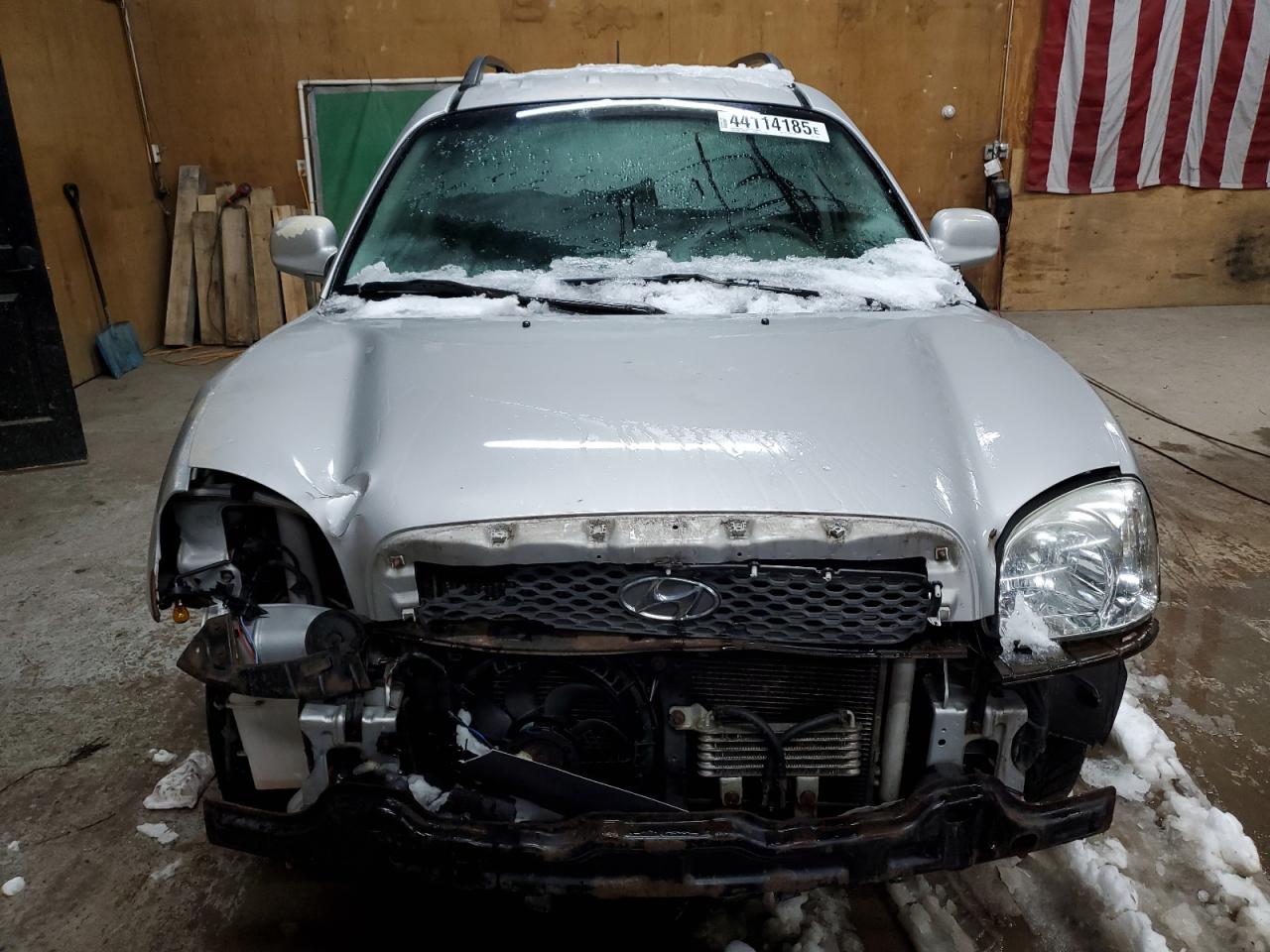 2004 Hyundai Santa Fe VIN KM8SC13D14U779505 Copart auction photo, front end / minor dent/scratches damage thumbnail 5