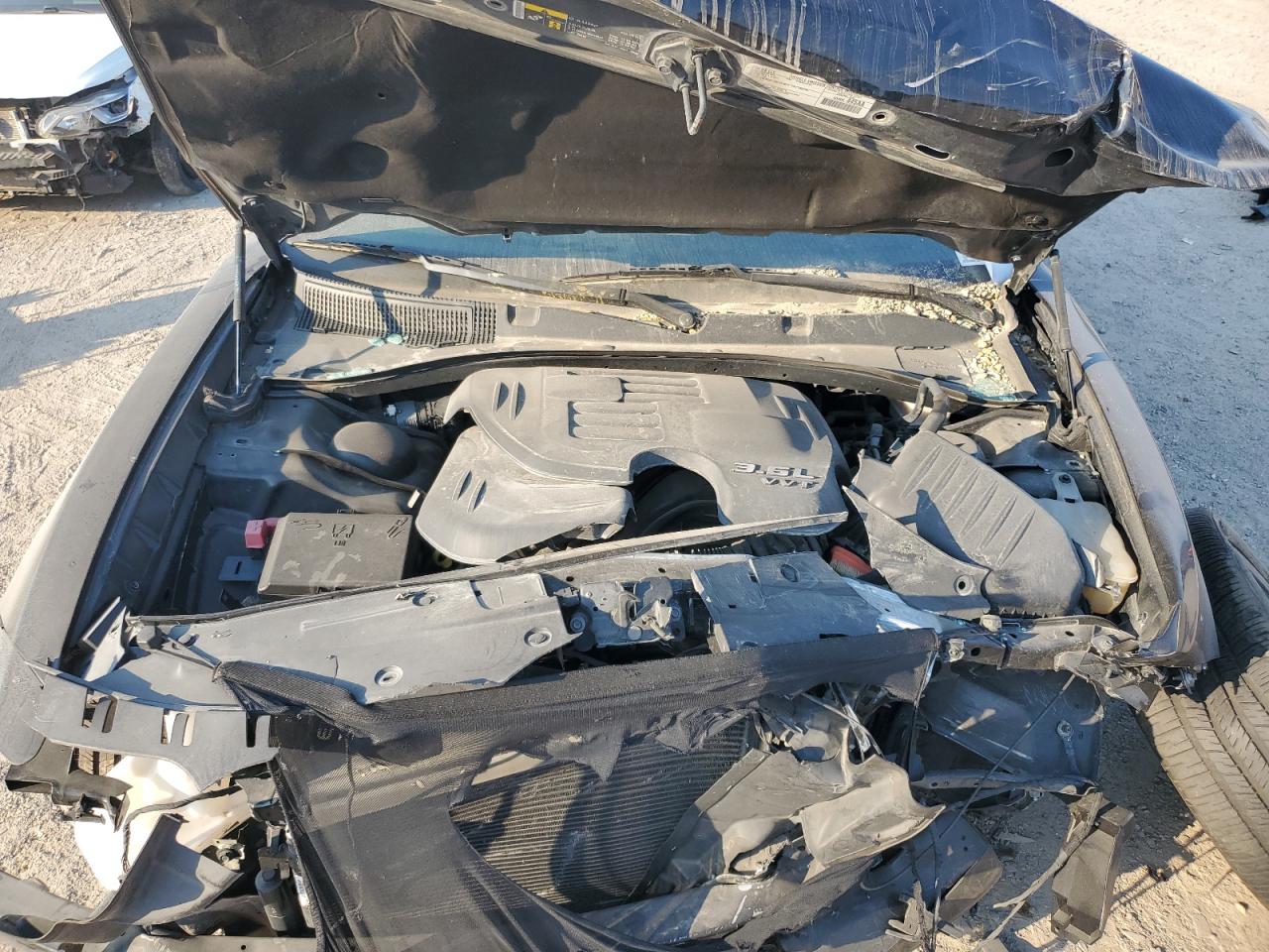2019 Dodge Charger VIN 2C3CDXHG4KH692956 Copart auction photo, front end damage thumbnail 11