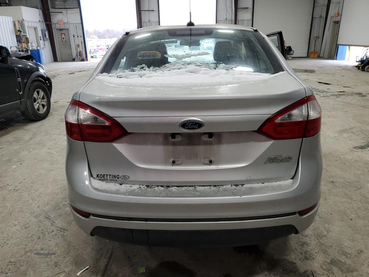2016 Ford Fiesta VIN 3FADP4AJ5GM107750 Copart auction photo, side / front end damage thumbnail 6