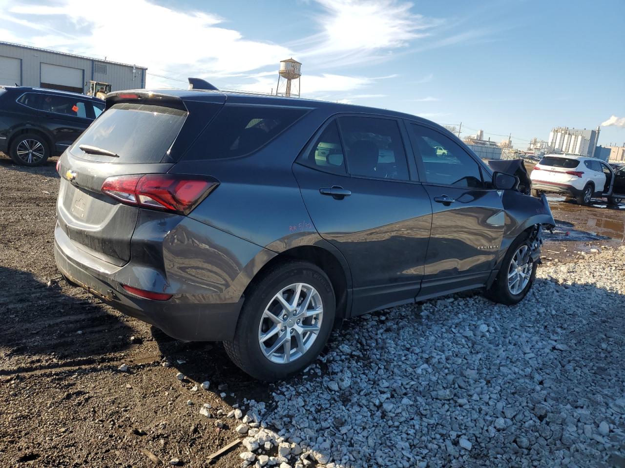 2022 Chevrolet Equinox VIN 3GNAXHEV3NS156334 Copart auction photo, front end / side damage thumbnail 3