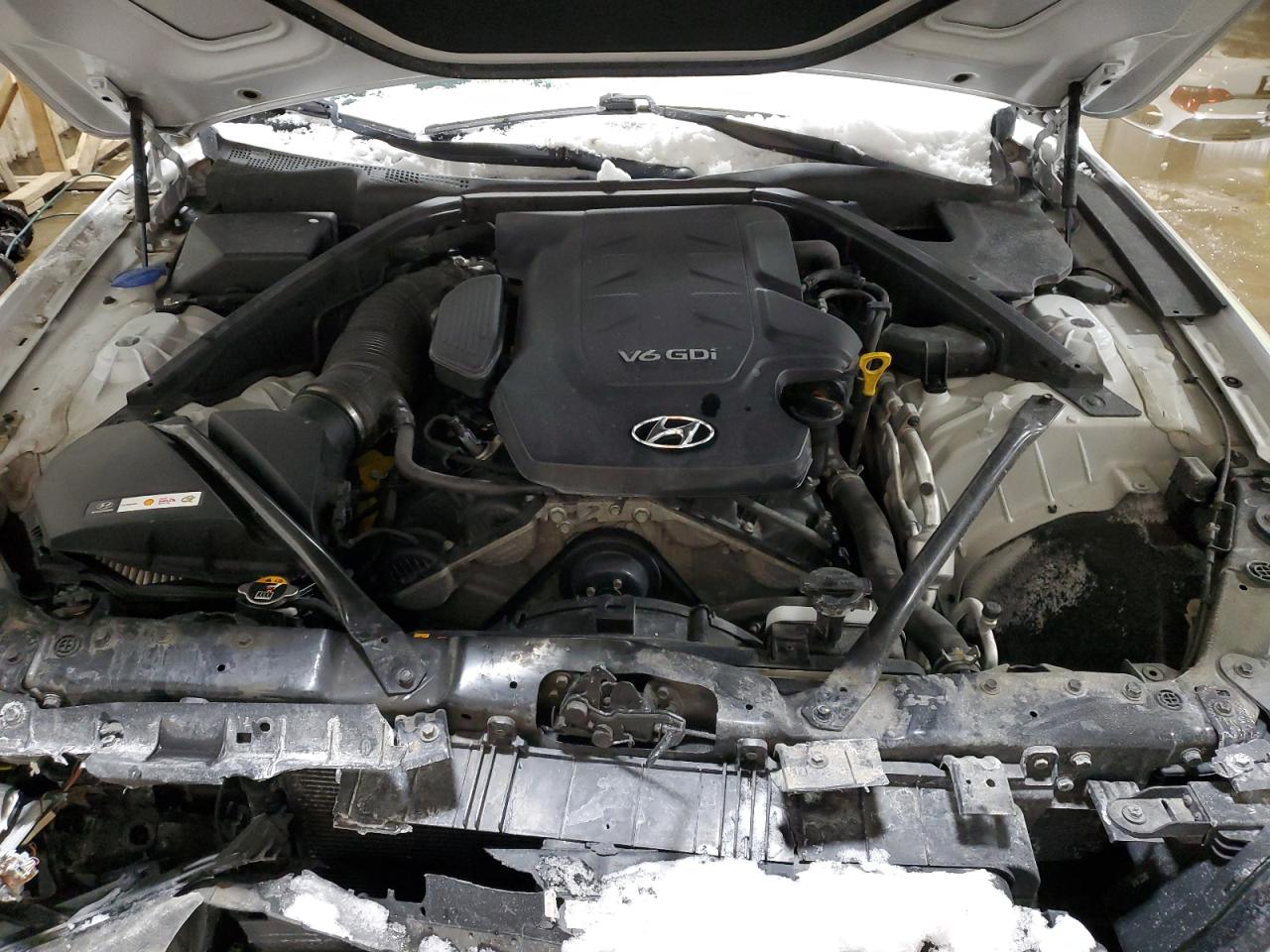 2015 Hyundai Genesis VIN KMHGN4JE8FU093719 Copart auction photo, front end damage thumbnail 11