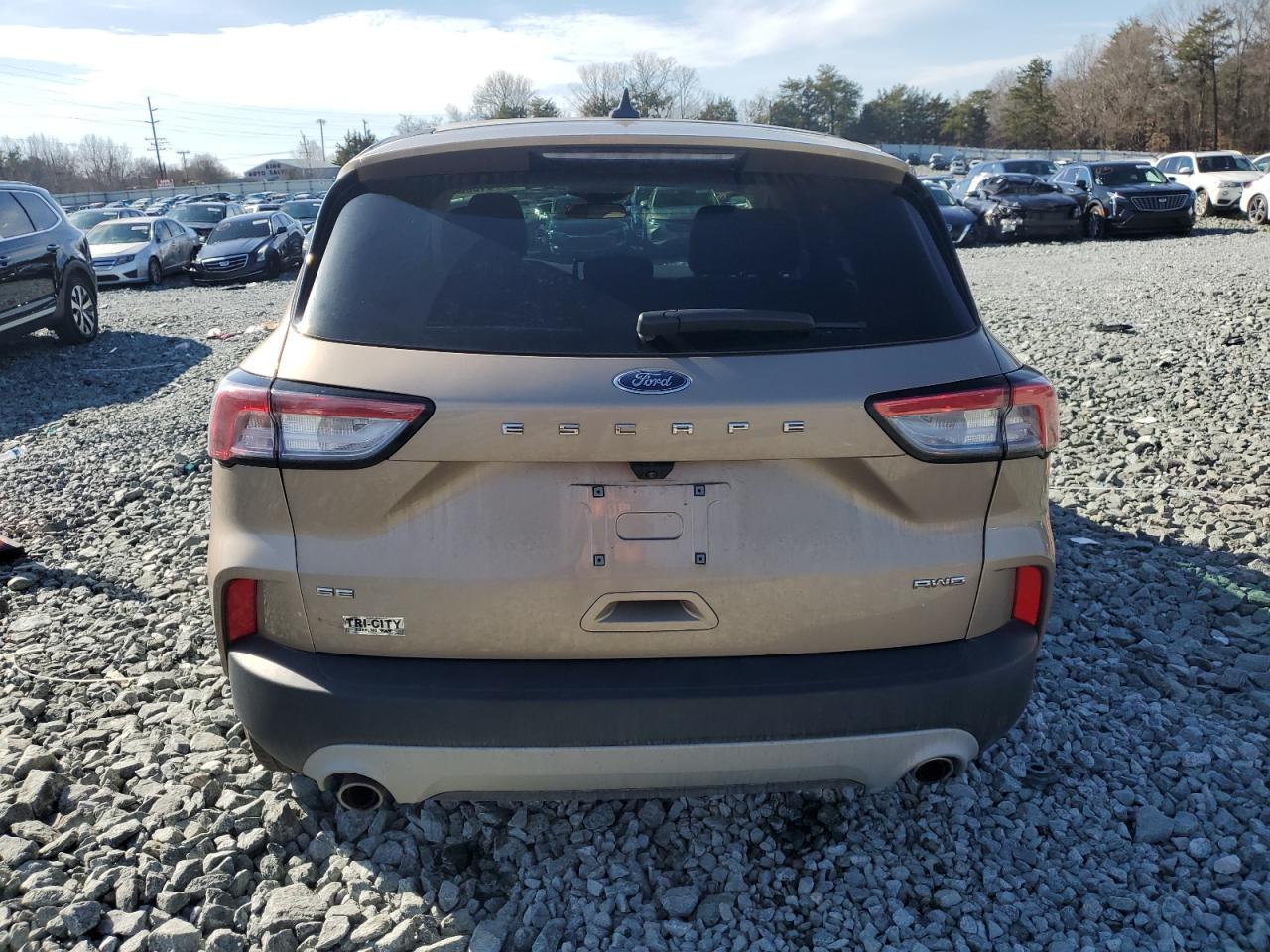 2021 Ford Escape VIN 1FMCU9G6XMUA06480 Copart auction photo, all over damage thumbnail 6