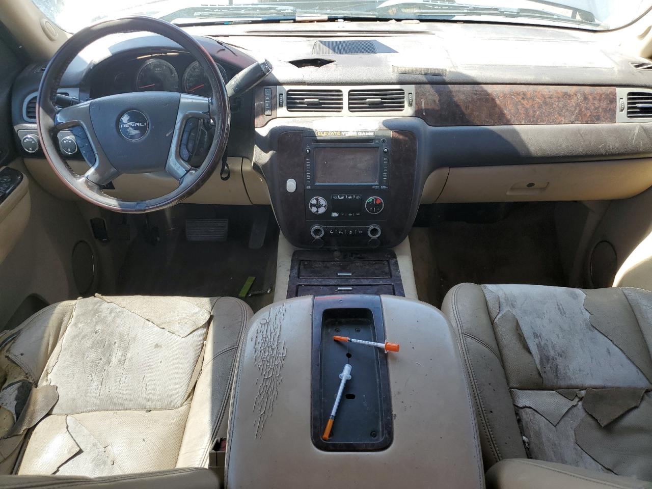 2013 GMC Sierra VIN 1GT125E88DF167266 Copart auction photo, biohazard/chemical / front end damage thumbnail 8