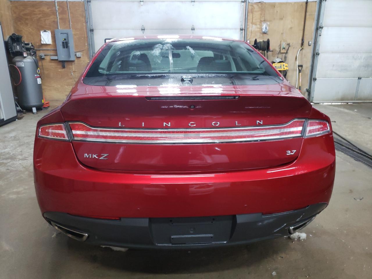 2016 Lincoln MKZ VIN 3LN6L2GK7GR628843 Copart auction photo, front end / minor dent/scratches damage thumbnail 6