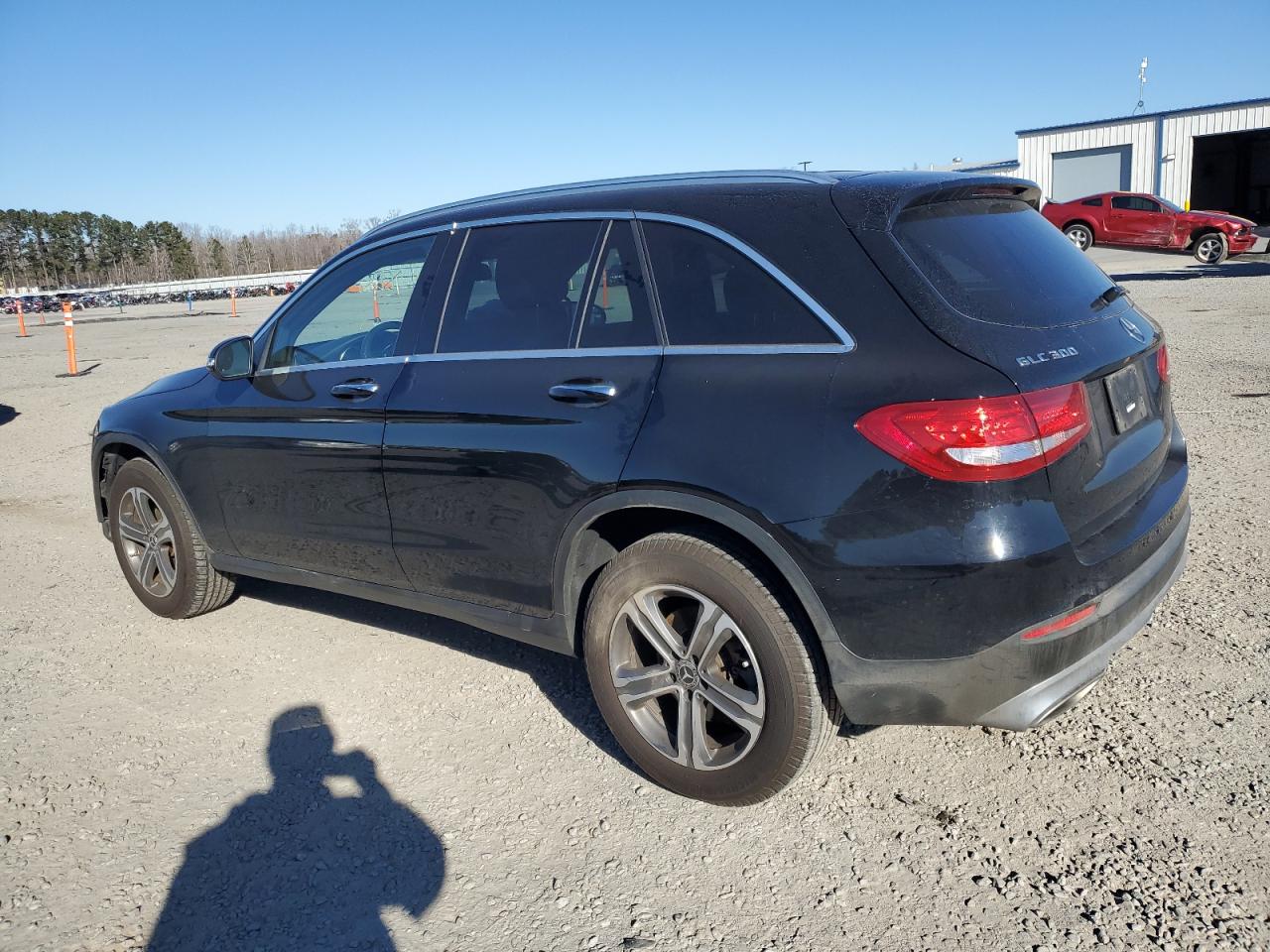 2017 Mercedes-Benz GLC VIN WDC0G4JB6HV007935 Copart auction photo, front end damage thumbnail 2