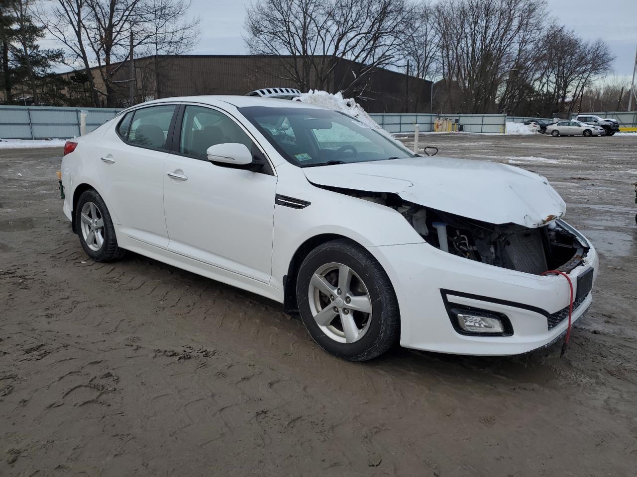 2015 KIA Optima VIN KNAGM4A77F5530402 Copart auction photo, front end damage thumbnail 4