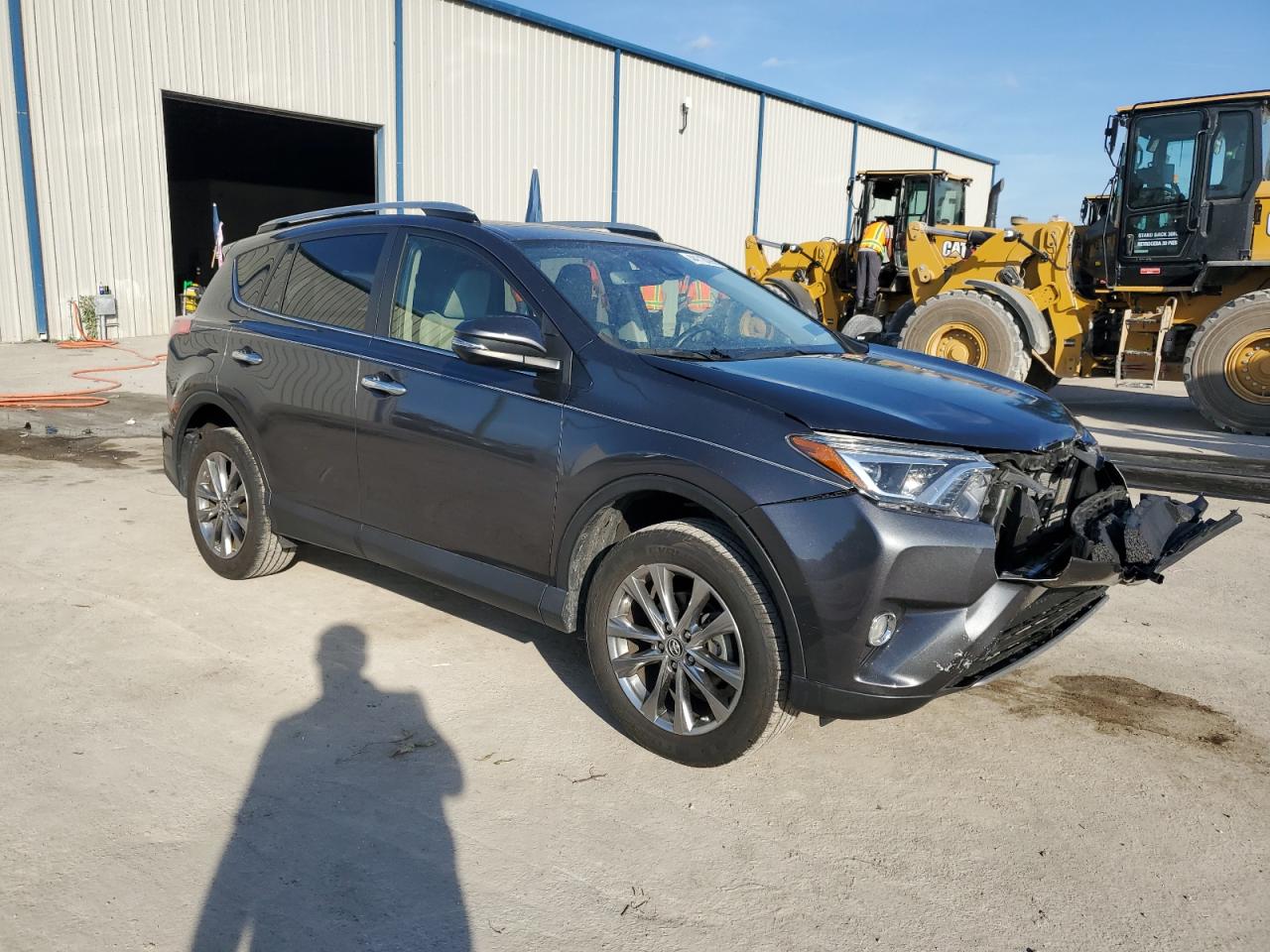 2017 Toyota RAV 4 VIN JTMYFREV5HJ149116 Copart auction photo, front end damage thumbnail 4