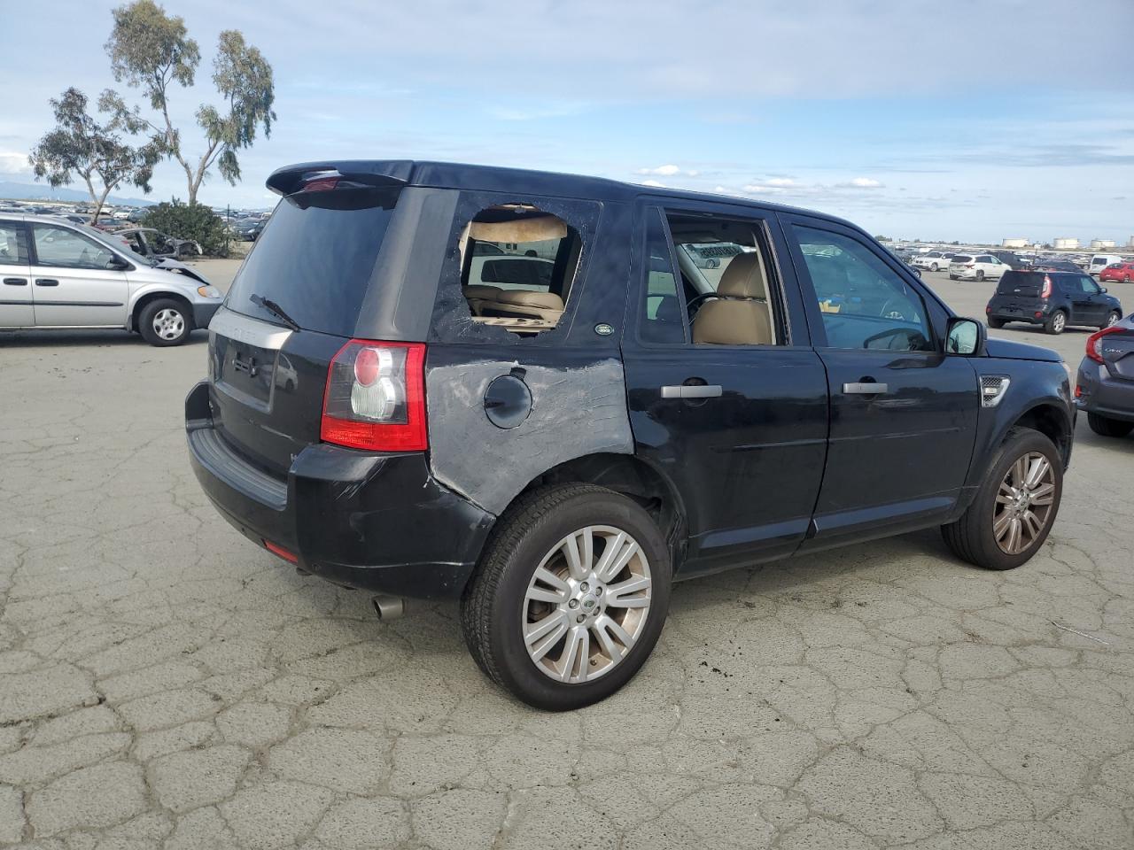 2010 Land Rover LR2 VIN SALFR2BN7AH185745 Copart auction photo, vandalism / mechanical damage thumbnail 3