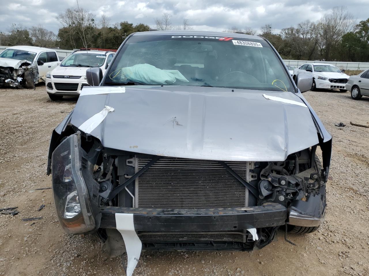 2018 Dodge Caravan VIN 2C4RDGEG2JR147356 Copart auction photo, front end damage thumbnail 5