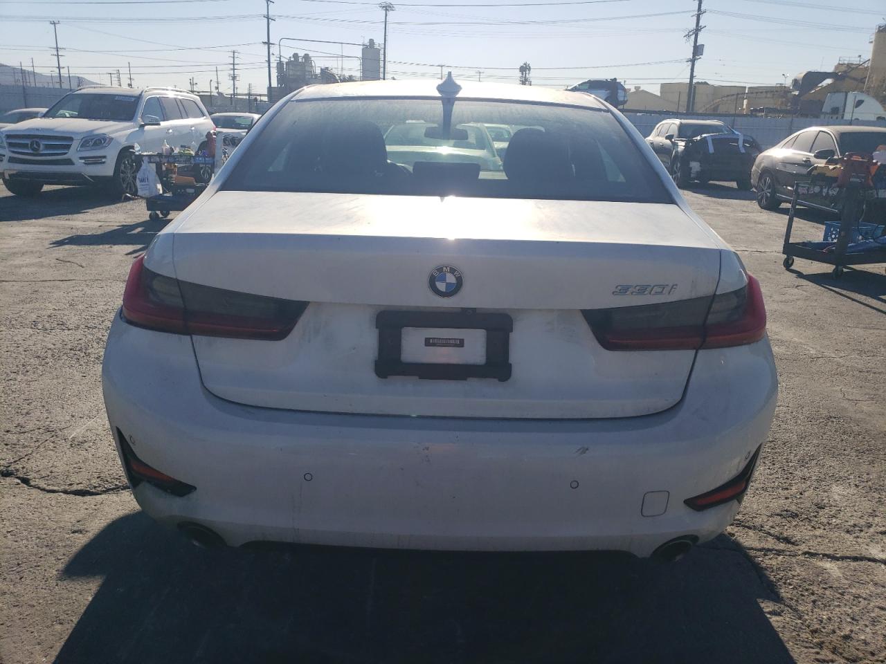 2020 BMW 3er VIN 3MW5R1J07L8B35368 Copart auction photo, side / rear end damage thumbnail 6