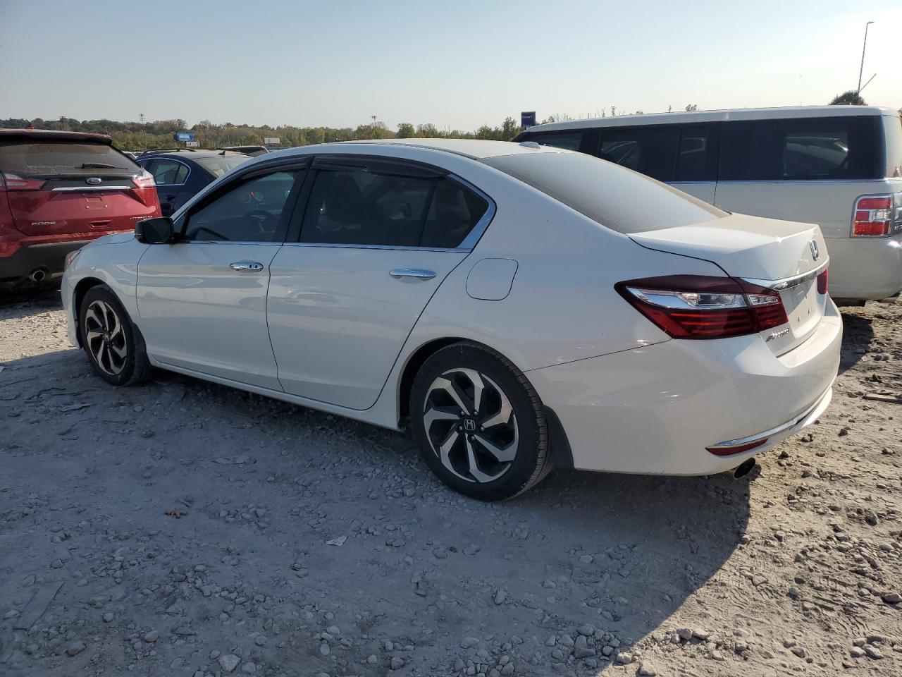 2017 Honda Accord VIN 1HGCR3F85HA002092 Copart auction photo, front end damage thumbnail 2