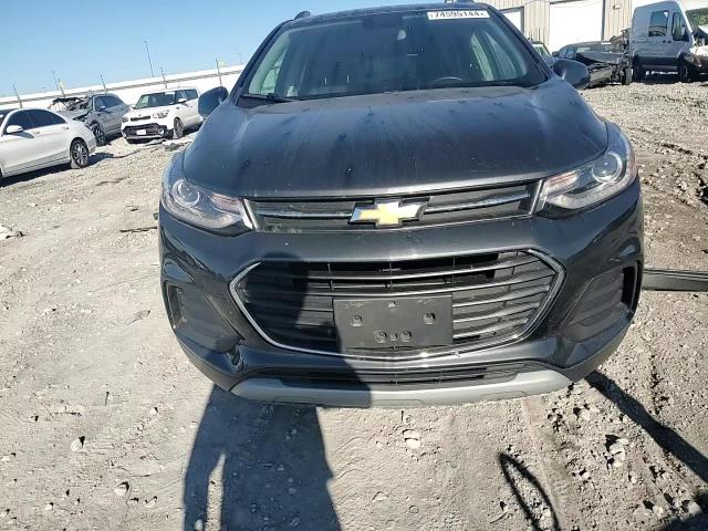 2018 Chevrolet Trax VIN 3GNCJPSB4JL260110 Copart auction photo, side / rear end damage thumbnail 11