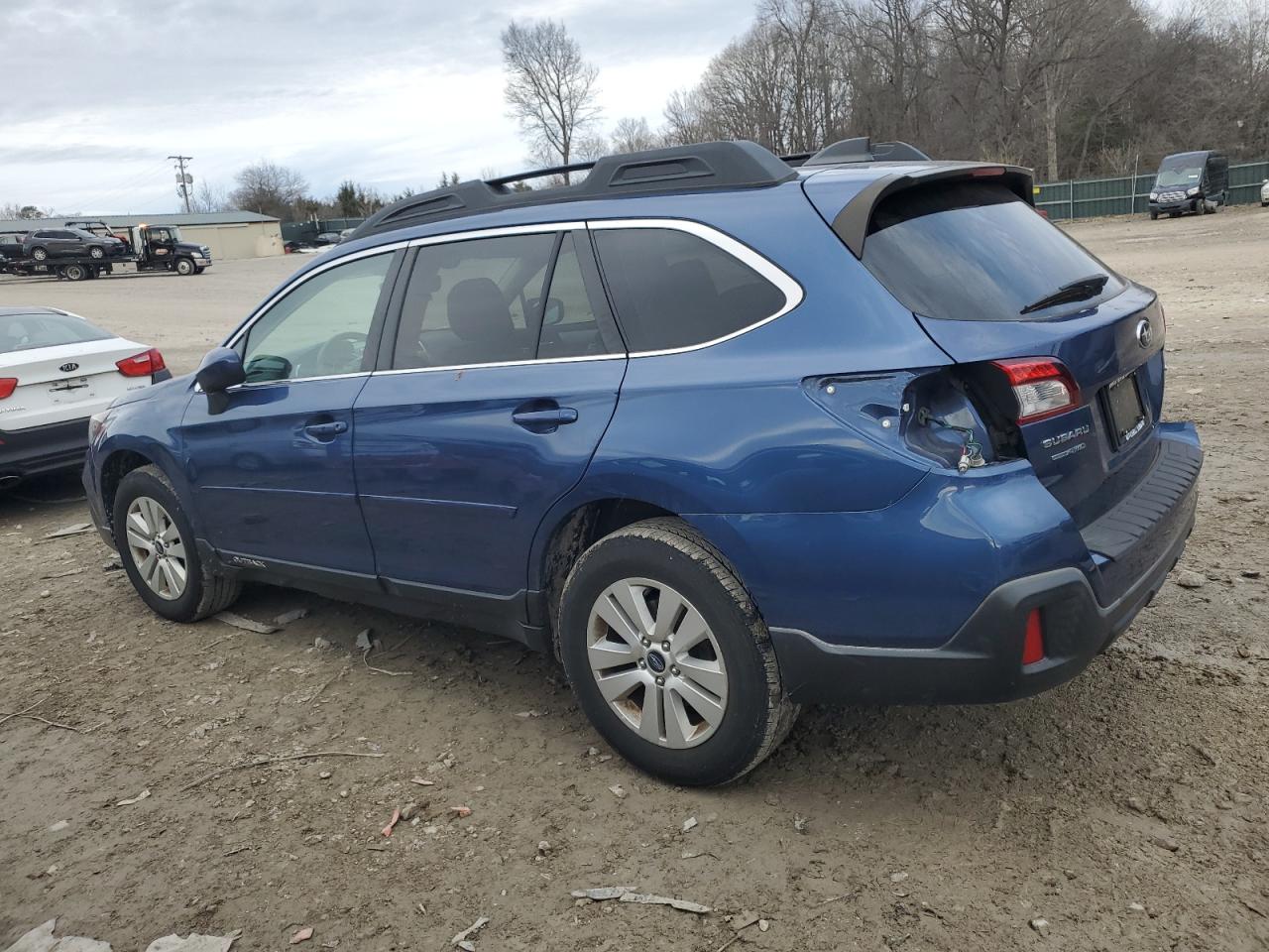 2019 Subaru Outback VIN 4S4BSAFC8K3393527 Copart auction photo, rear end / minor dent/scratches damage thumbnail 2