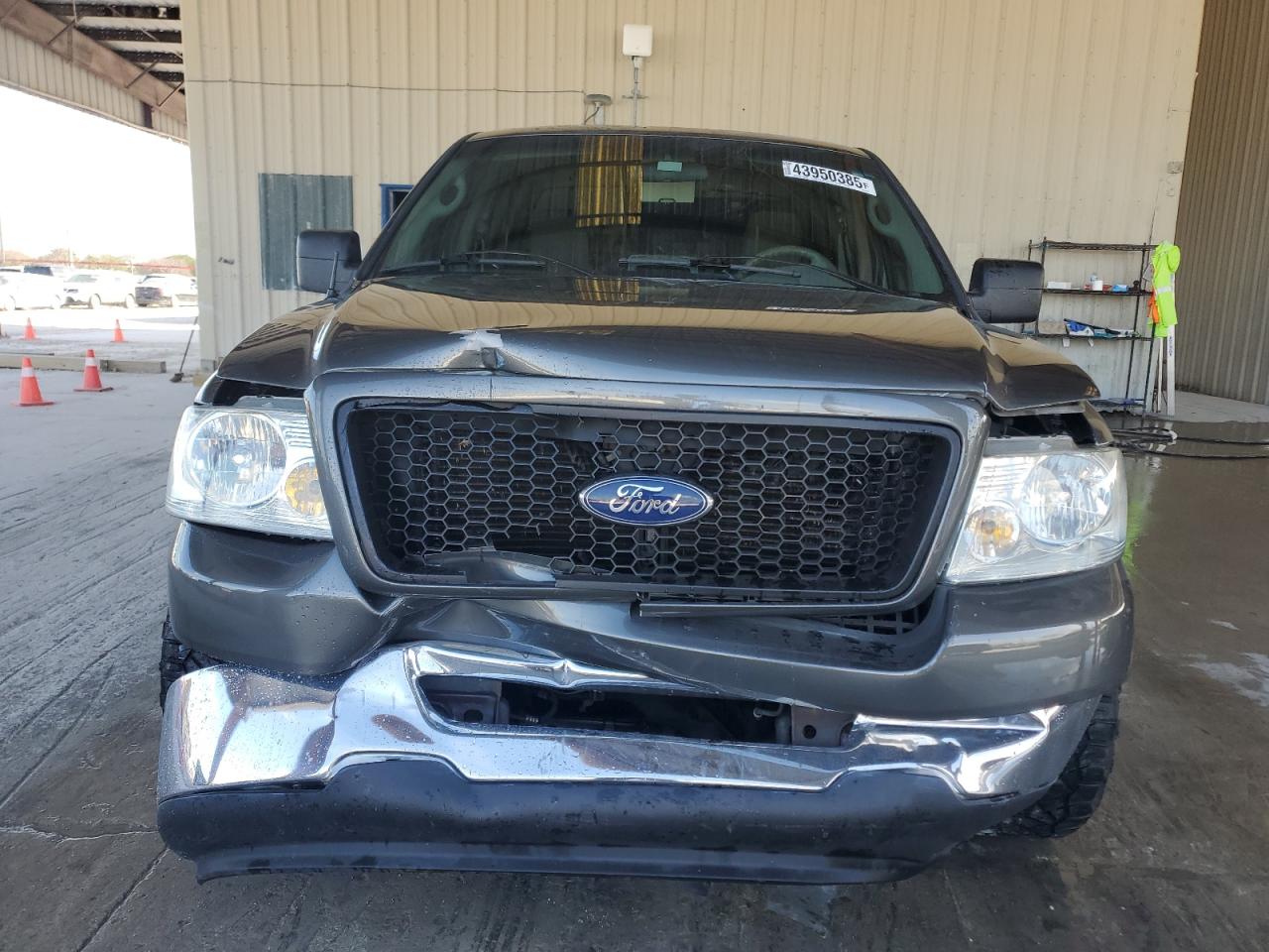 2006 Ford F-150 VIN 1FTPW12V86FB67790 Copart auction photo, front end damage thumbnail 5