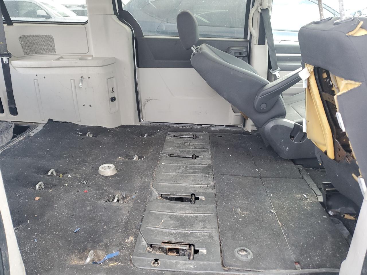 2008 Dodge Caravan VIN 2D8HN54P48R140726 Copart auction photo, rear end / minor dent/scratches damage thumbnail 12