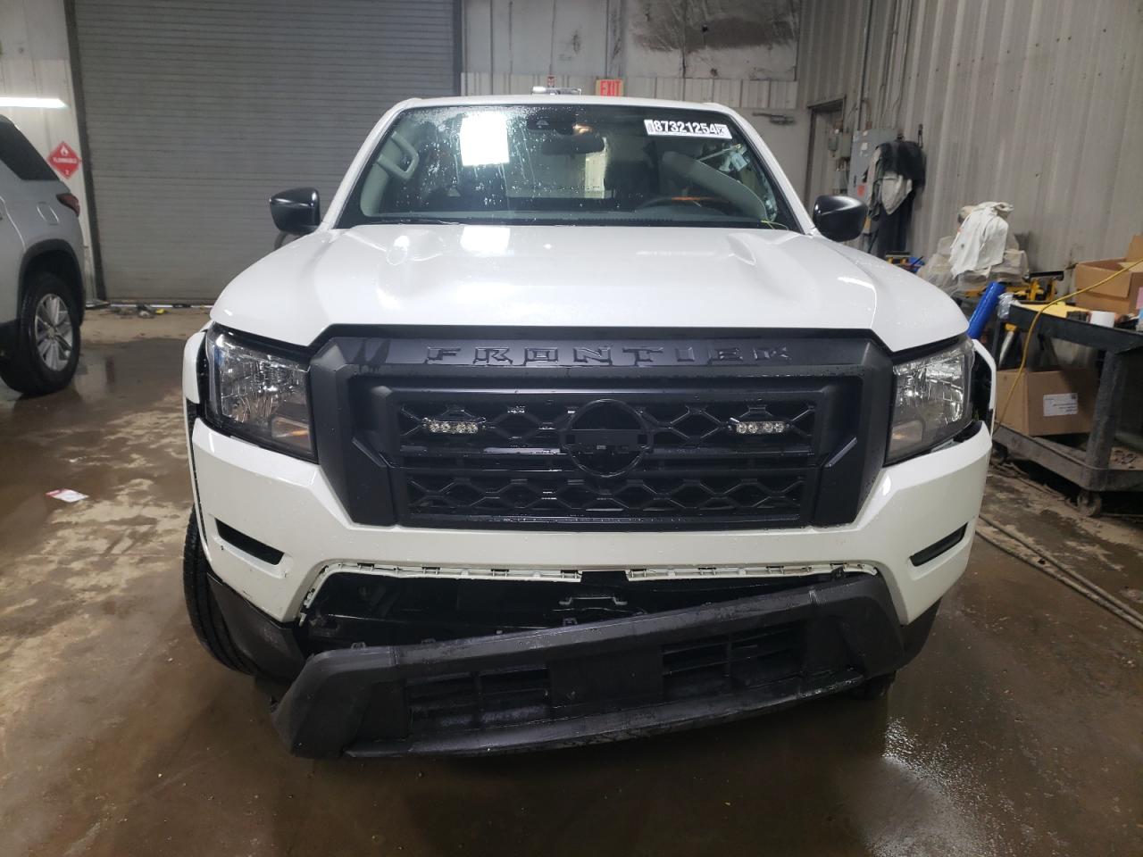 2024 Nissan Navara (Frontier) VIN 1N6ED1CL0RN659425 Copart auction photo, front end damage thumbnail 5