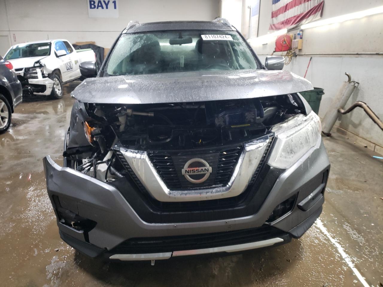 2017 Nissan Rogue VIN JN8AT2MV3HW285304 Copart auction photo, front end damage thumbnail 5