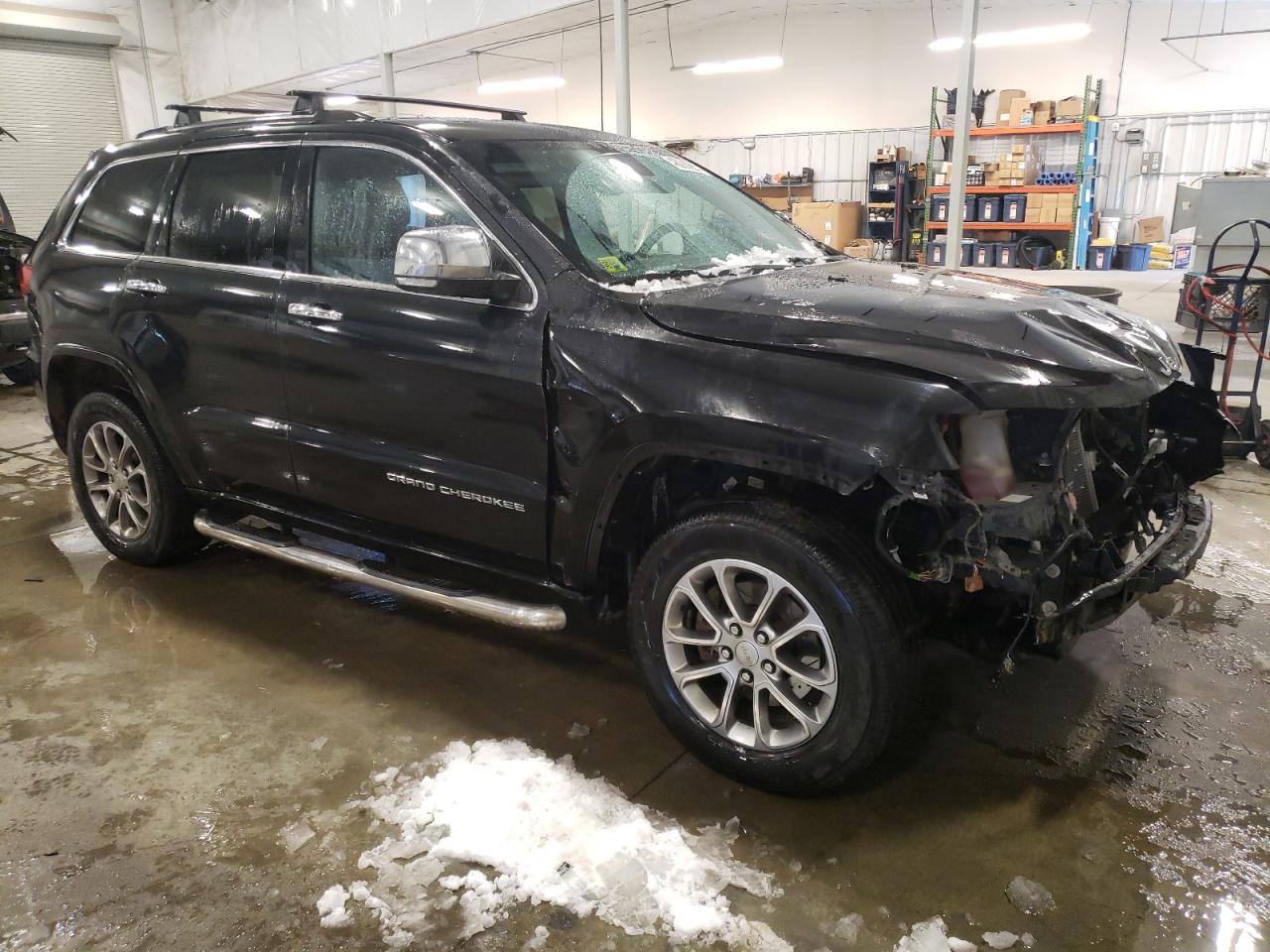 2015 Jeep Grand Cherokee VIN 1C4RJFBG7FC778904 Copart auction photo, front end / side damage thumbnail 4