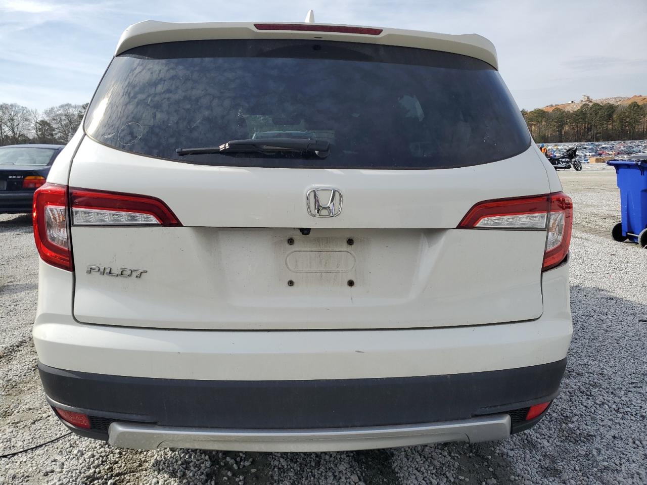 2019 Honda Pilot VIN 5FNYF5H57KB039588 Copart auction photo, side damage thumbnail 6