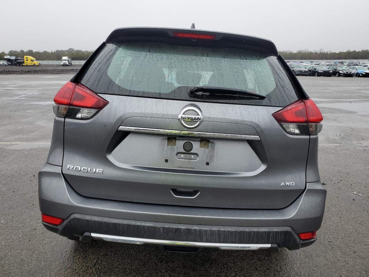 2018 Nissan Rogue VIN KNMAT2MVXJP598491 Copart auction photo, front end / side damage thumbnail 6