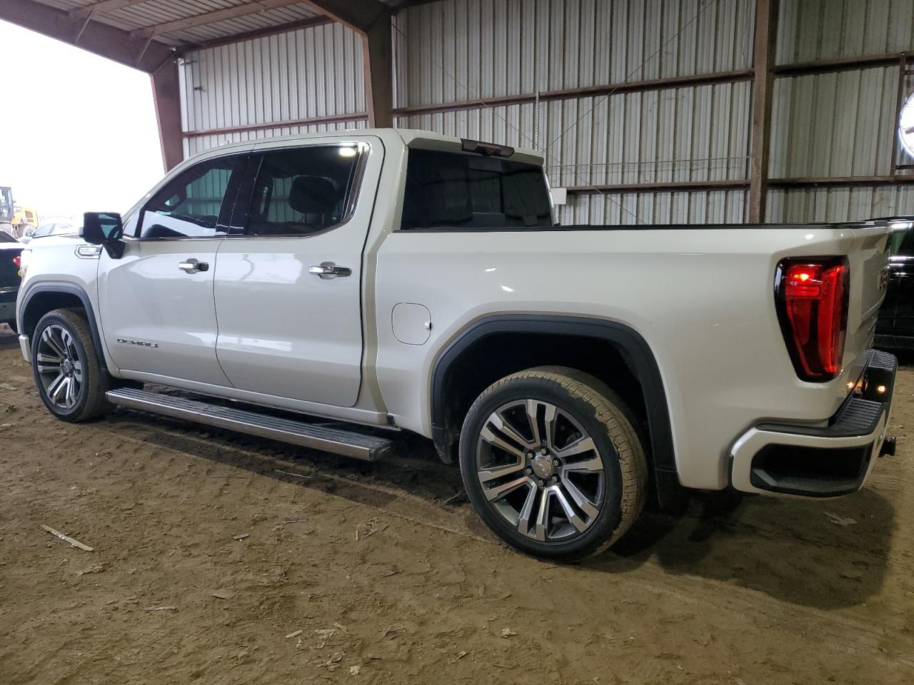 2020 GMC Sierra VIN 3GTU9FEL1LG401828 Copart auction photo, vandalism / side damage thumbnail 2