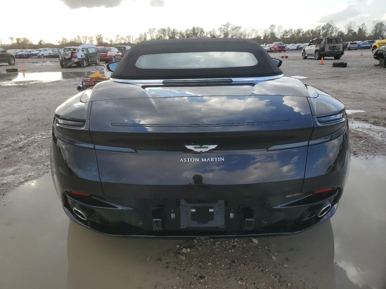2020 Aston Martin DB11 VIN SCFRMFCW6LGM09132 Copart auction photo, water/flood damage thumbnail 6