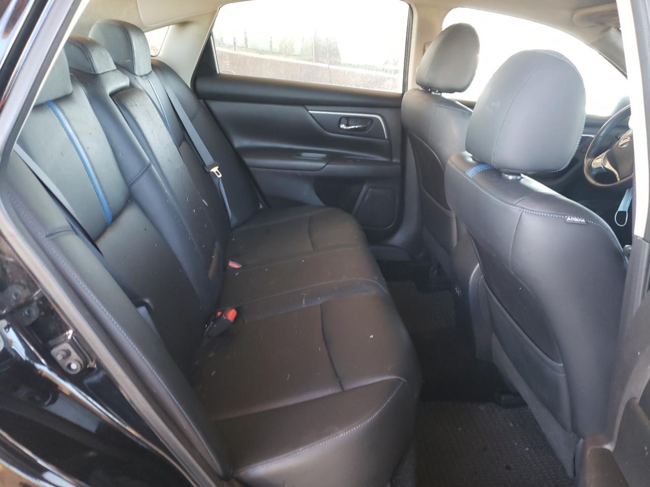2018 Nissan Altima VIN 1N4AL3AP1JC221279 Copart auction photo, burn - engine damage thumbnail 11