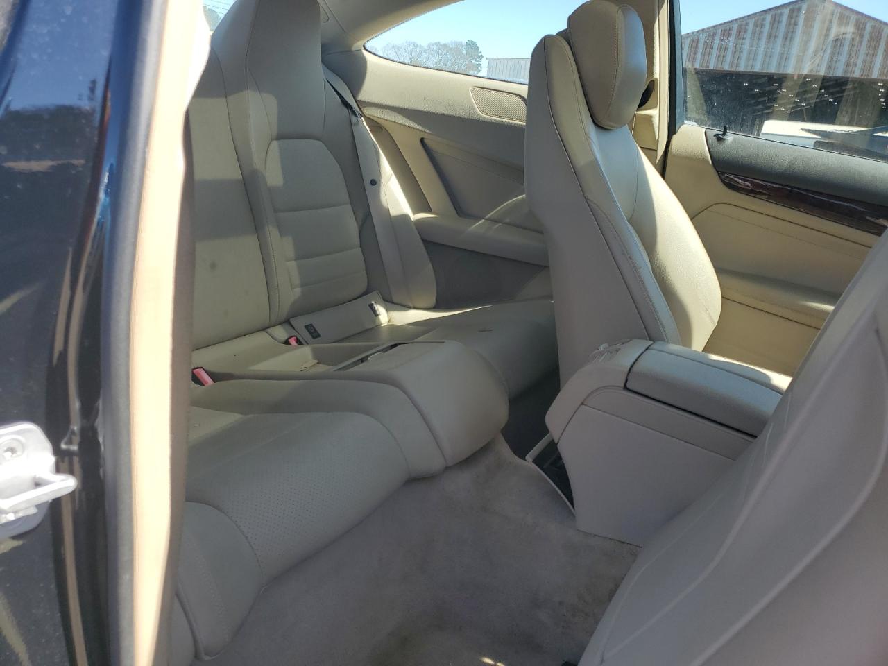2012 Mercedes-Benz C-klasse VIN WDDGJ4HB5CF932422 Copart auction photo, front end damage thumbnail 10