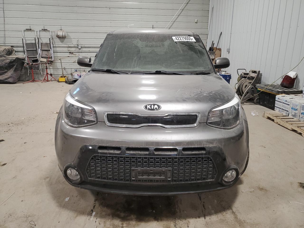 2016 KIA Soul VIN KNDJP3A58G7397504 Copart auction photo, vandalism damage thumbnail 5