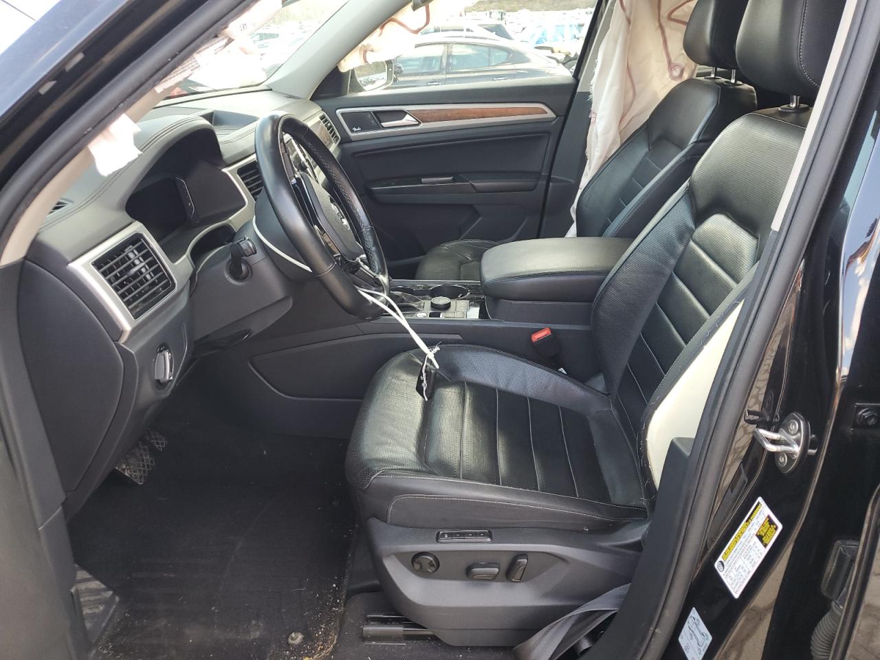 2019 Volkswagen Atlas VIN 1V2NR2CA8KC557380 Copart auction photo, front end damage thumbnail 7