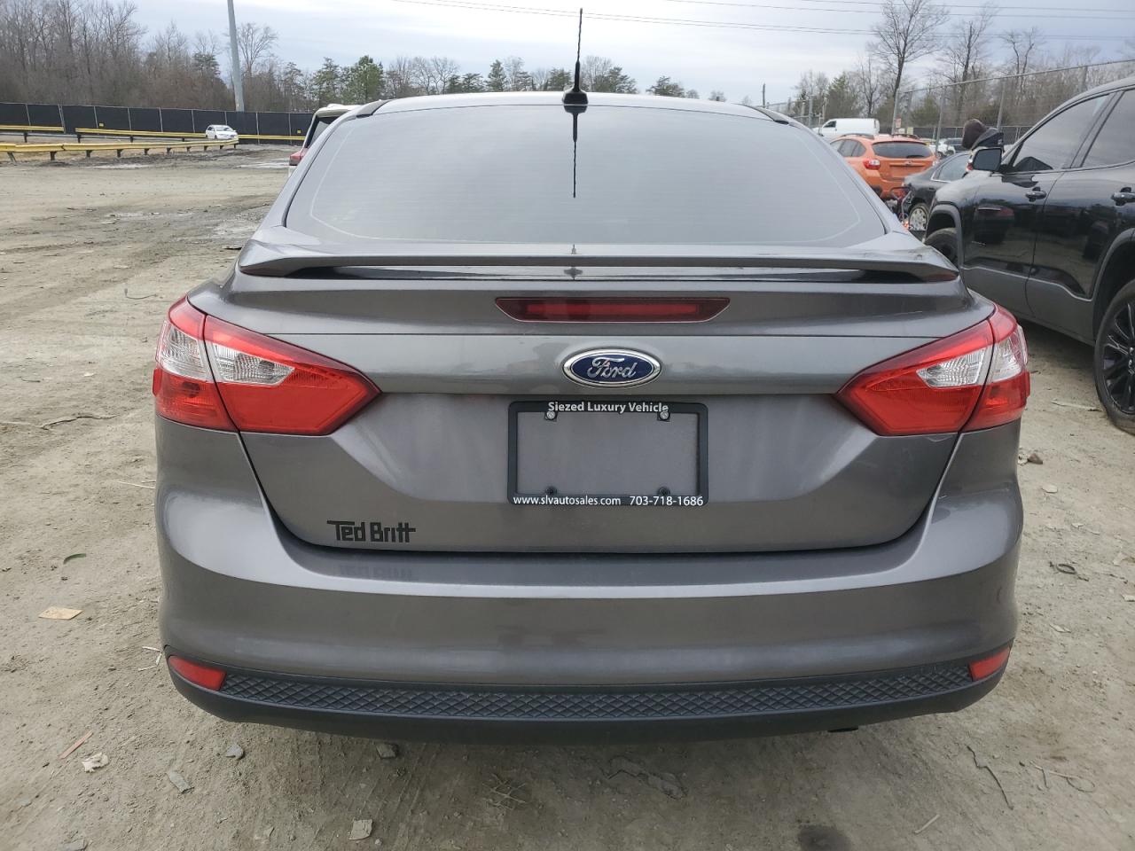 2014 Ford Focus VIN 1FADP3F22EL355612 Copart auction photo, front end damage thumbnail 6