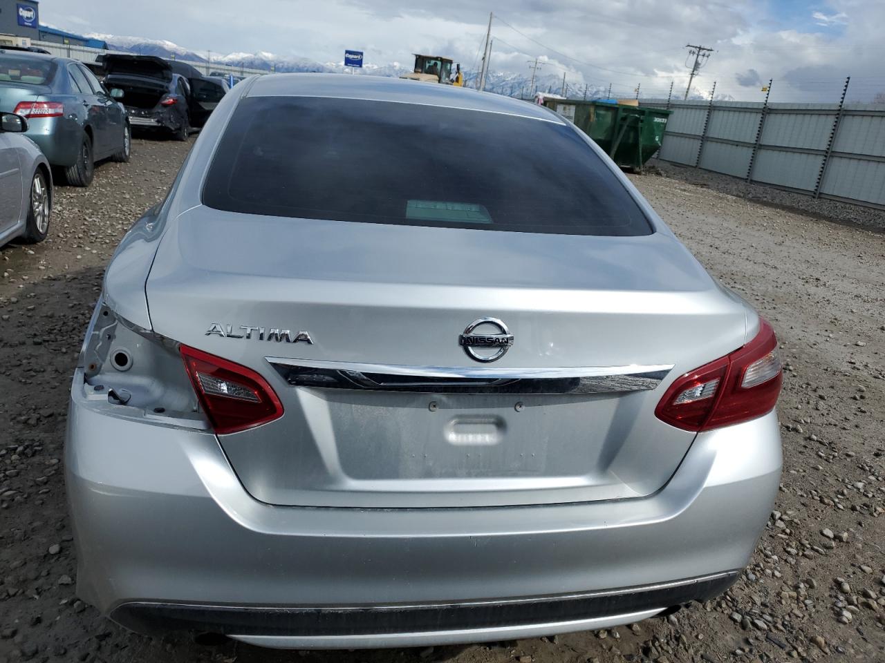 2018 Nissan Altima VIN 1N4AL3AP4JC241624 Copart auction photo, front end damage thumbnail 6