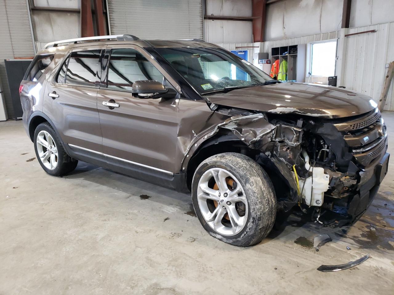 2015 Ford Explorer VIN 1FM5K8F87FGA13660 Copart auction photo, front end damage thumbnail 4