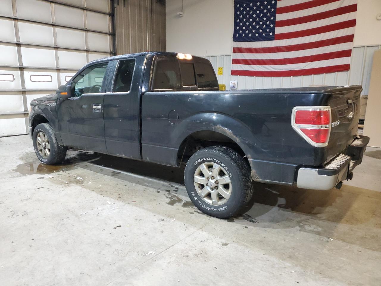 2013 Ford F-150 VIN 1FTFX1EF2DFB94624 Copart auction photo, side / rear end damage thumbnail 2