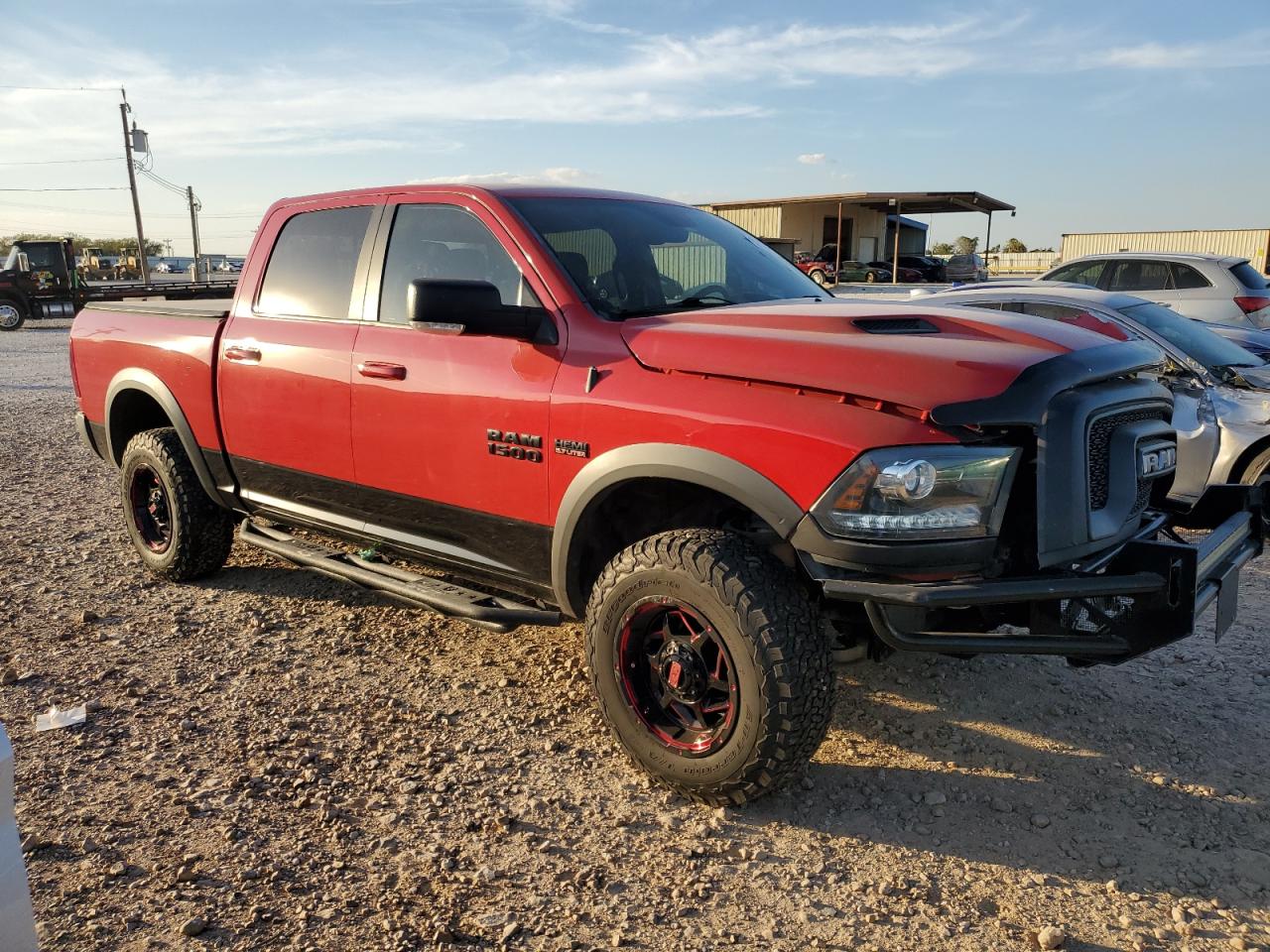 2016 RAM 1500 VIN 1C6RR7YT2GS152985 Copart auction photo, front end / side damage thumbnail 4