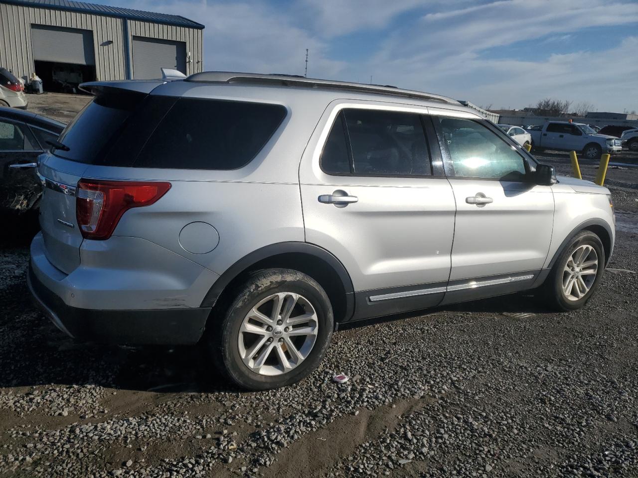 2016 Ford Explorer VIN 1FM5K7D83GGA33855 Copart auction photo, rear end damage thumbnail 3