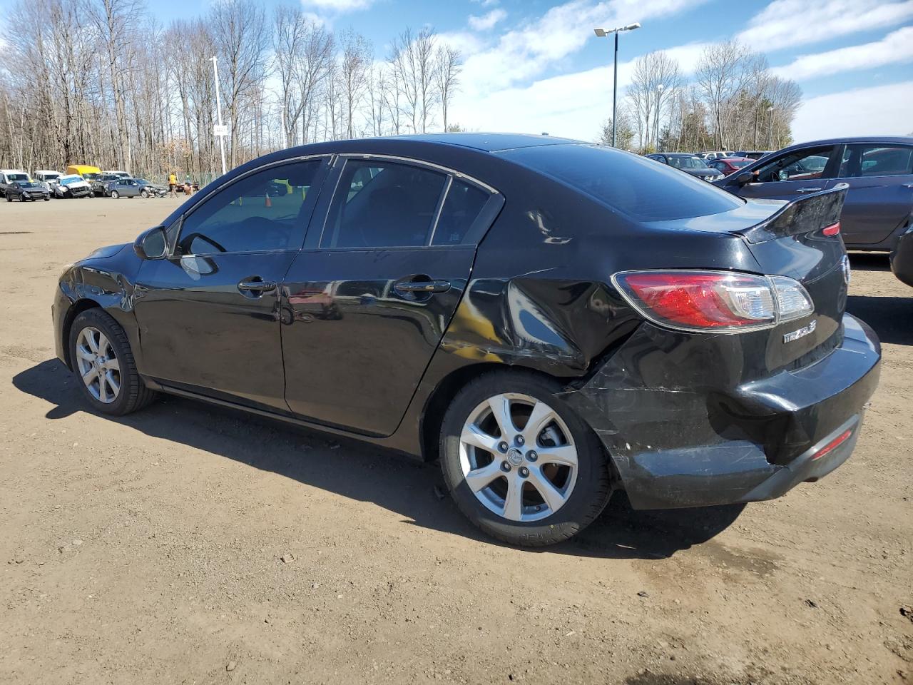 2011 Mazda 3 VIN JM1BL1VG0B1900258 Copart auction photo, rear end / front end damage thumbnail 2
