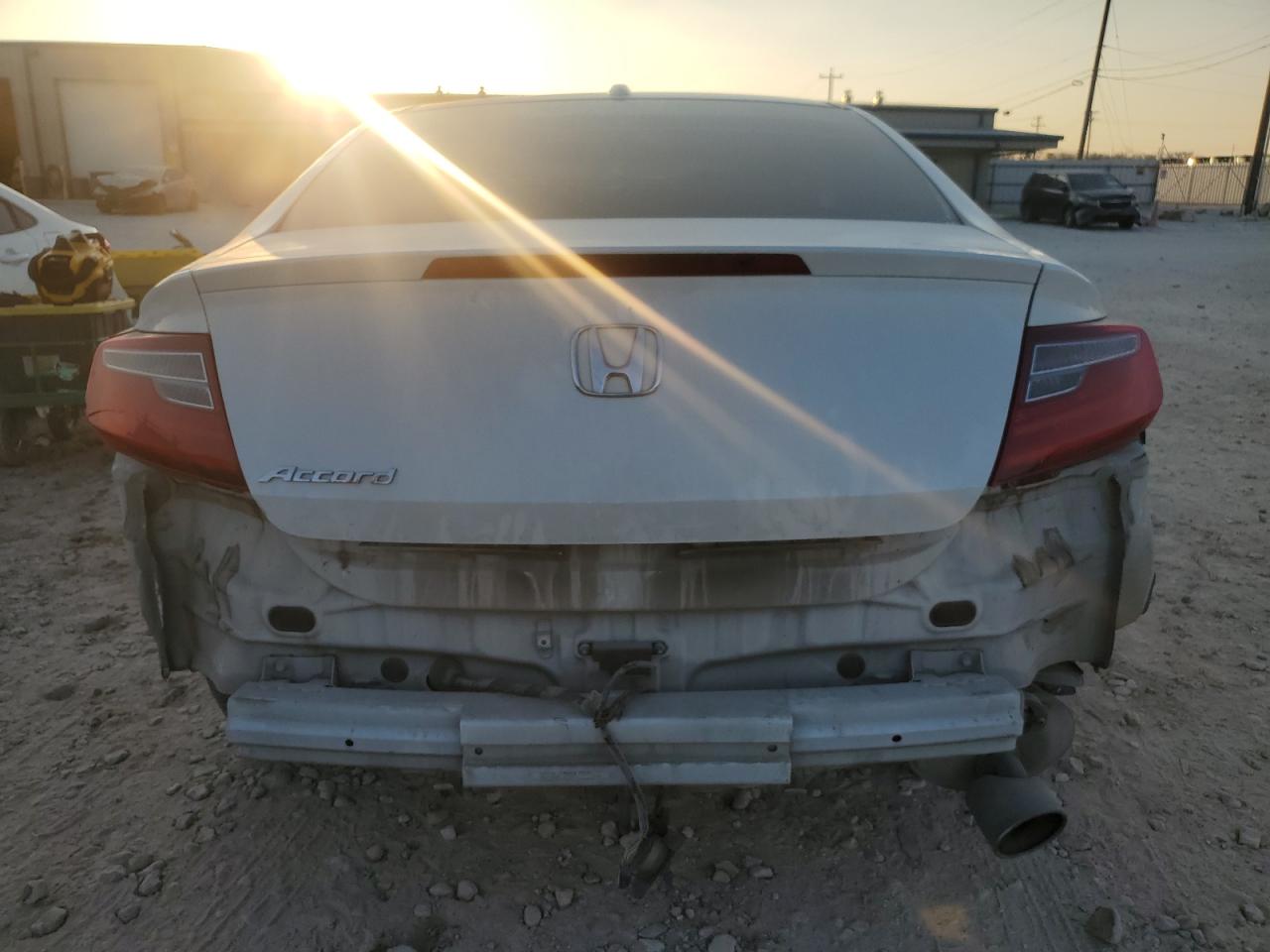 2017 Honda Accord VIN 1HGCT1B88HA001482 Copart auction photo, front end / rear end damage thumbnail 6