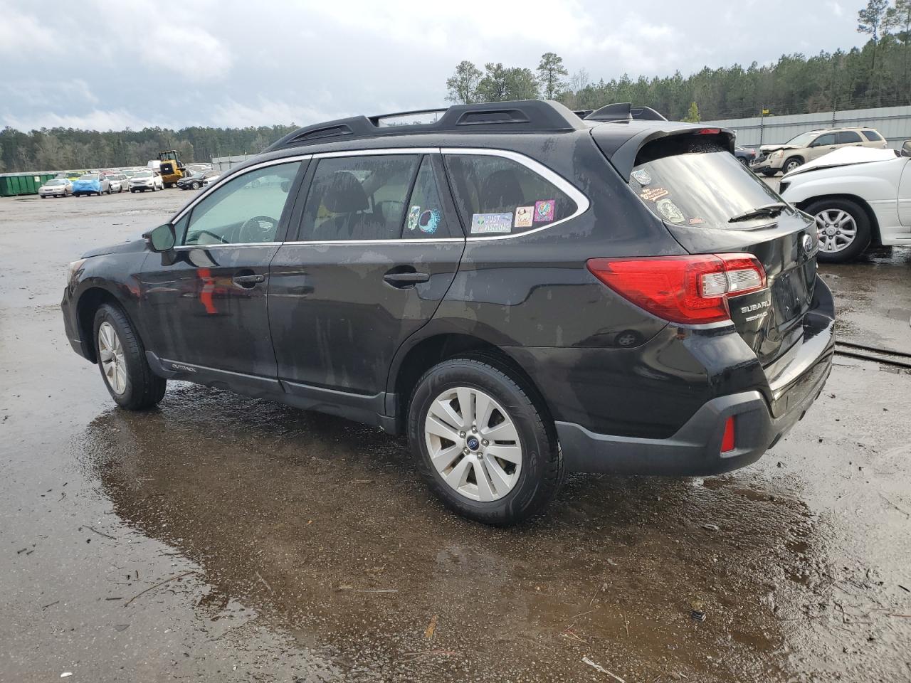 2018 Subaru Outback VIN 4S4BSAFC9J3340964 Copart auction photo, front end damage thumbnail 2