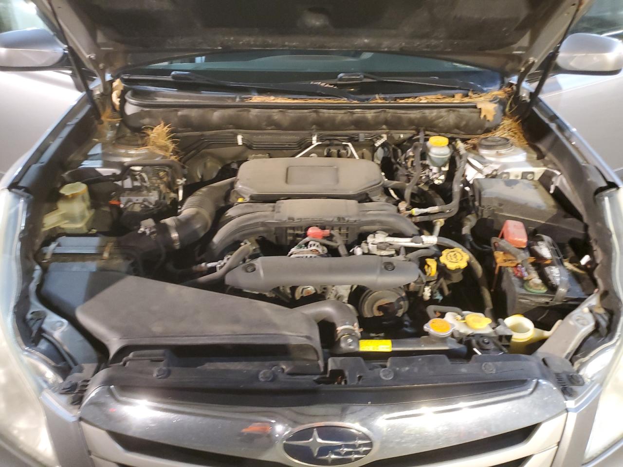 2010 Subaru Outback VIN 4S4BRBCC0A3342236 Copart auction photo, top/roof / minor dent/scratches damage thumbnail 12
